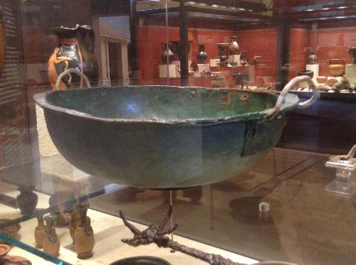 Museo archeologico nazionale e Castello di Gioia del Colle Museo archeologico nazionale e Castello di Gioia del Colle